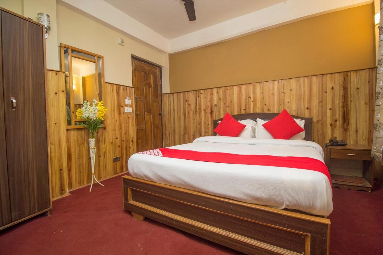 Oyo 23409 Lama Dhim Hotel กาลิมปง ภายนอก รูปภาพ