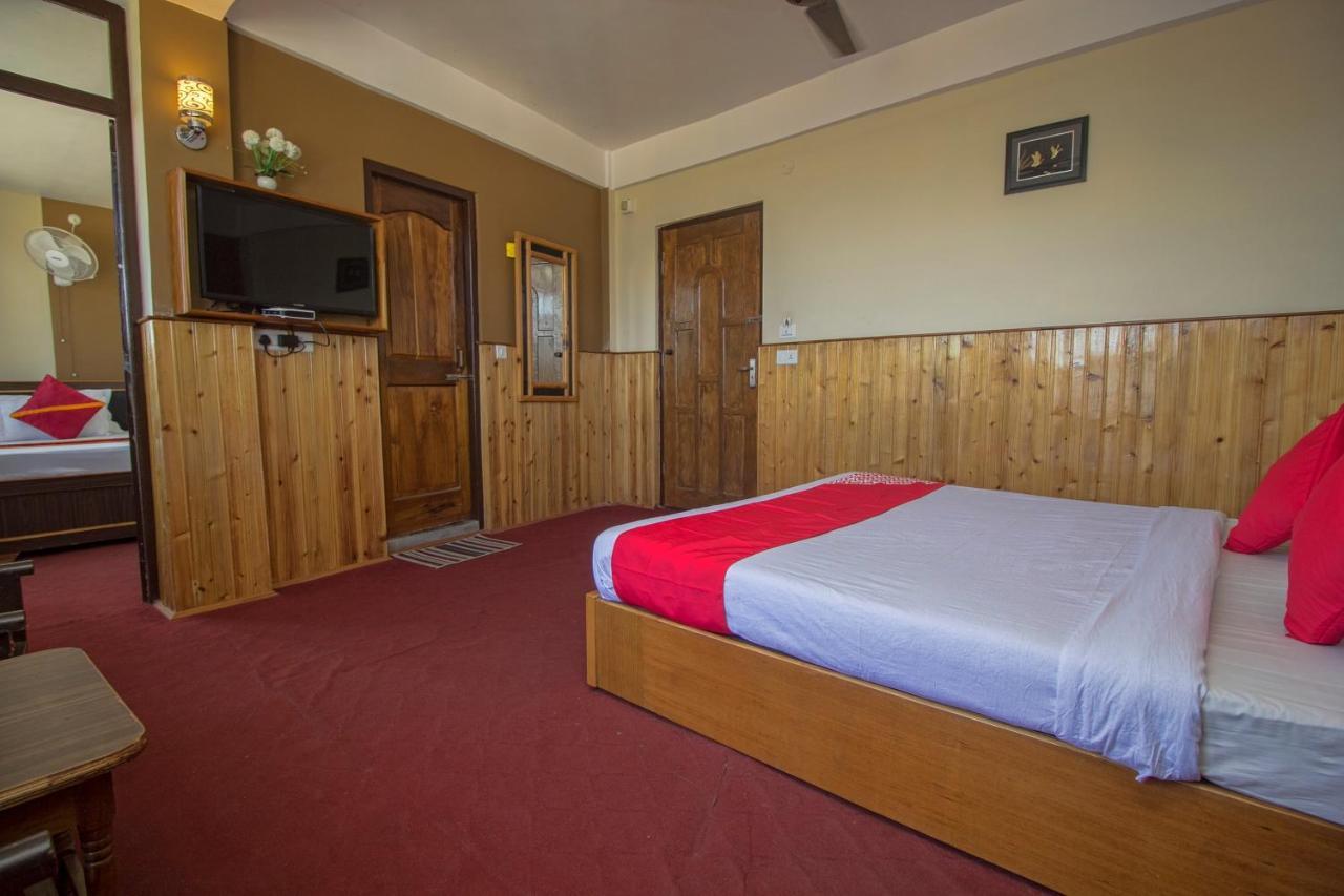 Oyo 23409 Lama Dhim Hotel กาลิมปง ภายนอก รูปภาพ