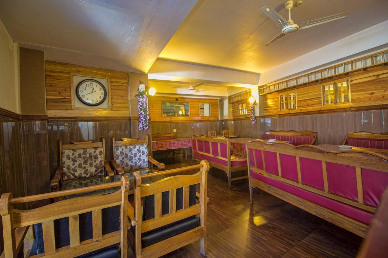 Oyo 23409 Lama Dhim Hotel กาลิมปง ภายนอก รูปภาพ